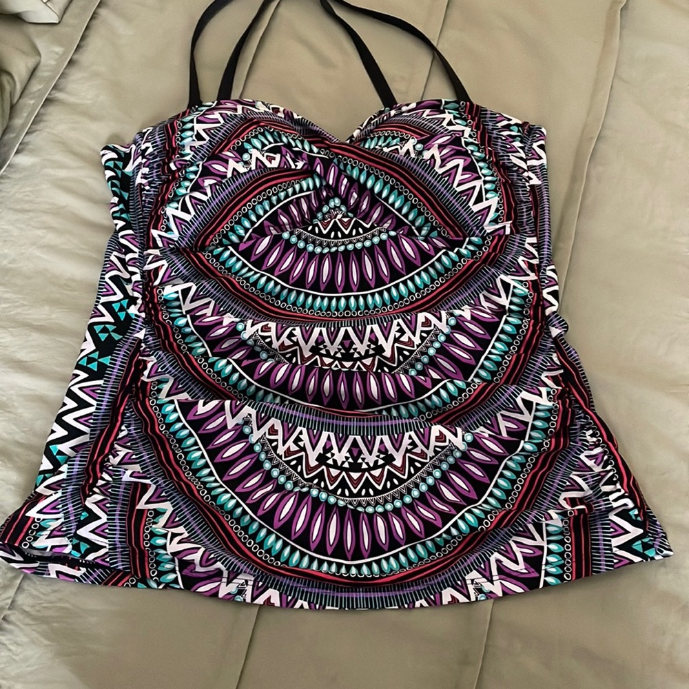 Medium swim top